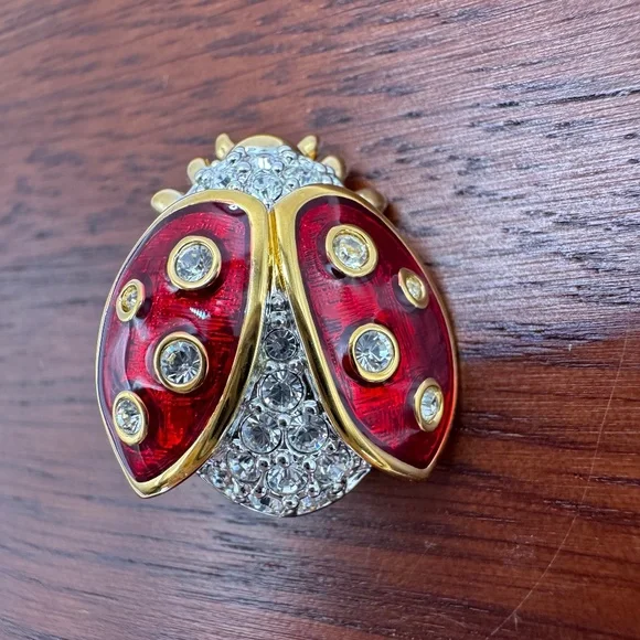 Vintage Swarovski enamel and Austrian crystal ladybug pin. Excellent Condition. - Picture 1 of 11